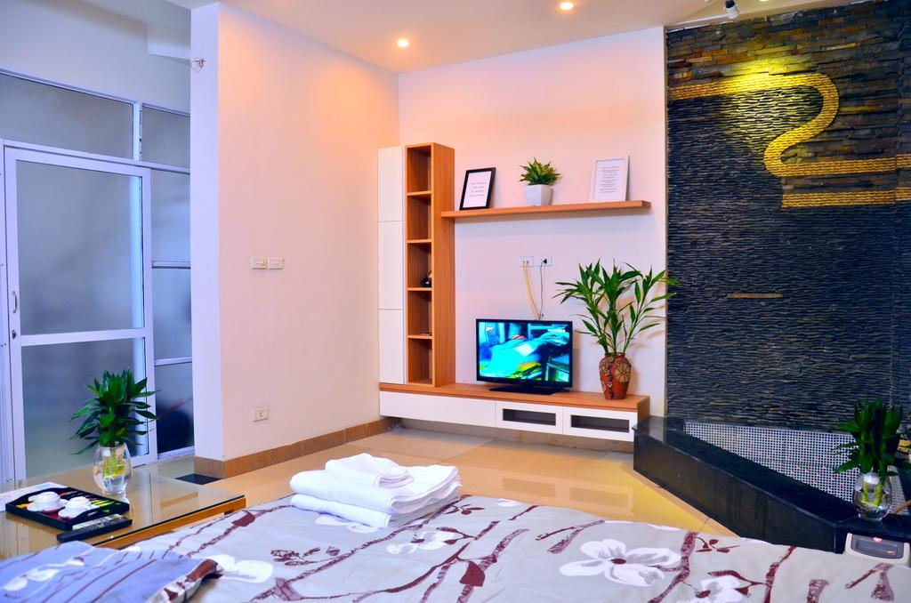 Mia House - Hanoi Center Екстериор снимка